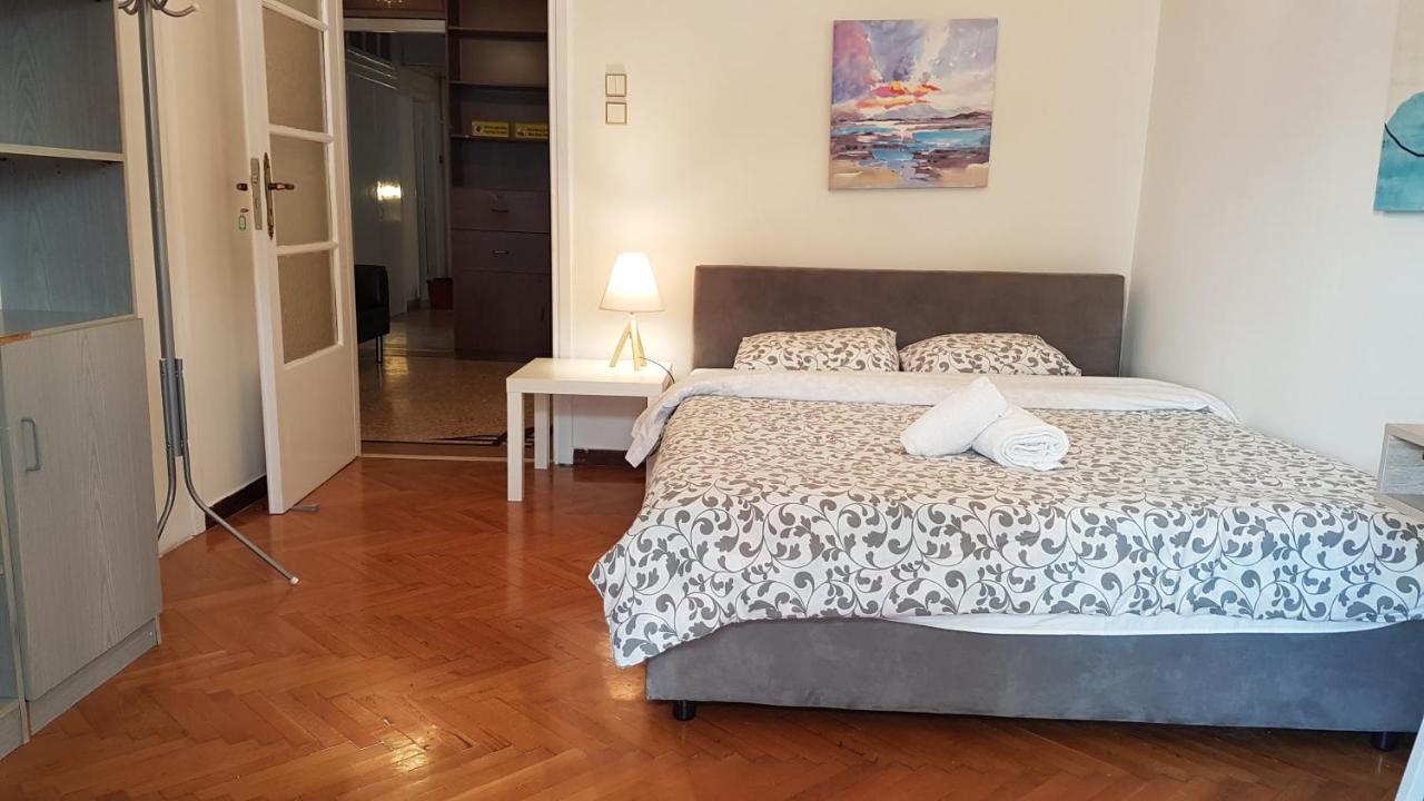 Teal Apartment - Athens Center, 4 Bd, 2 Bath Extérieur photo