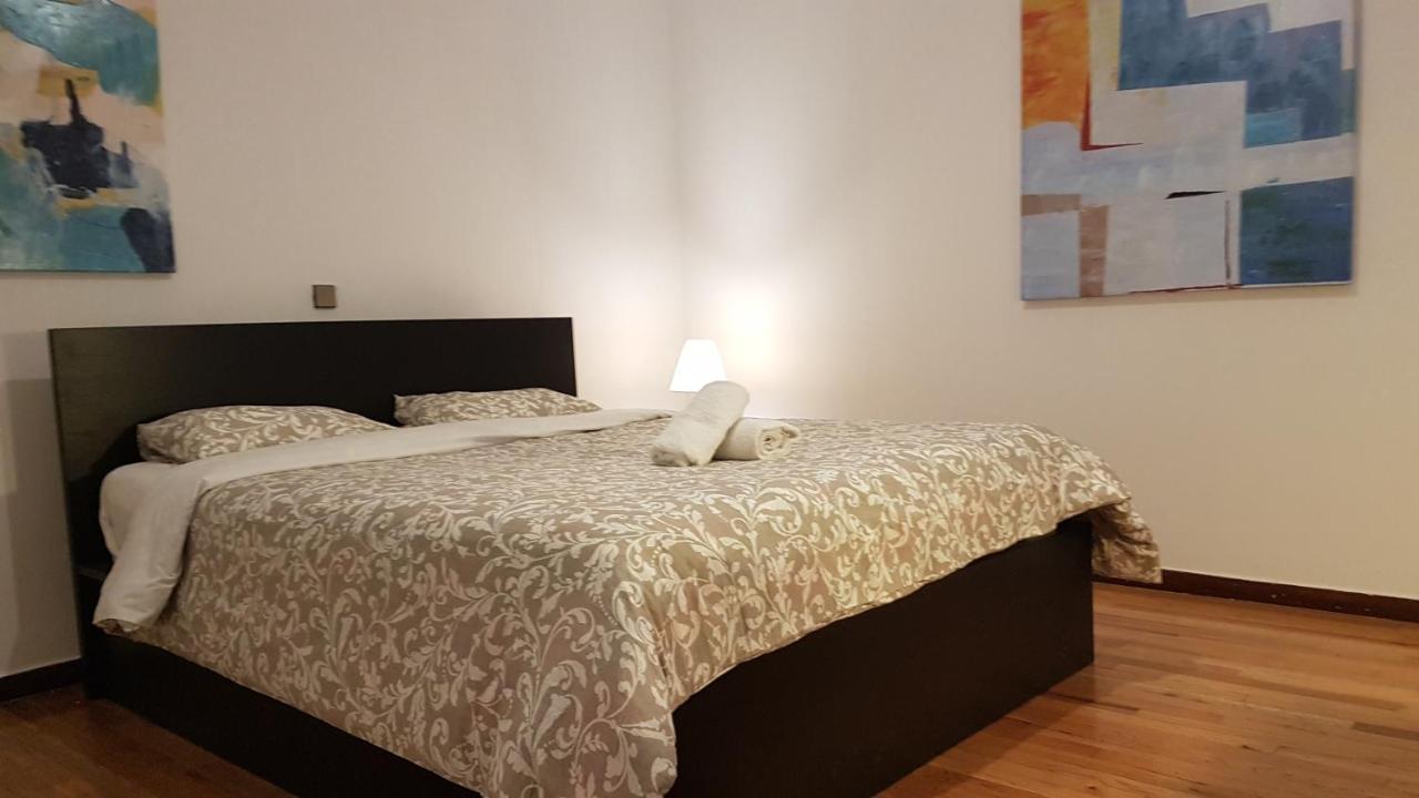 Teal Apartment - Athens Center, 4 Bd, 2 Bath Extérieur photo