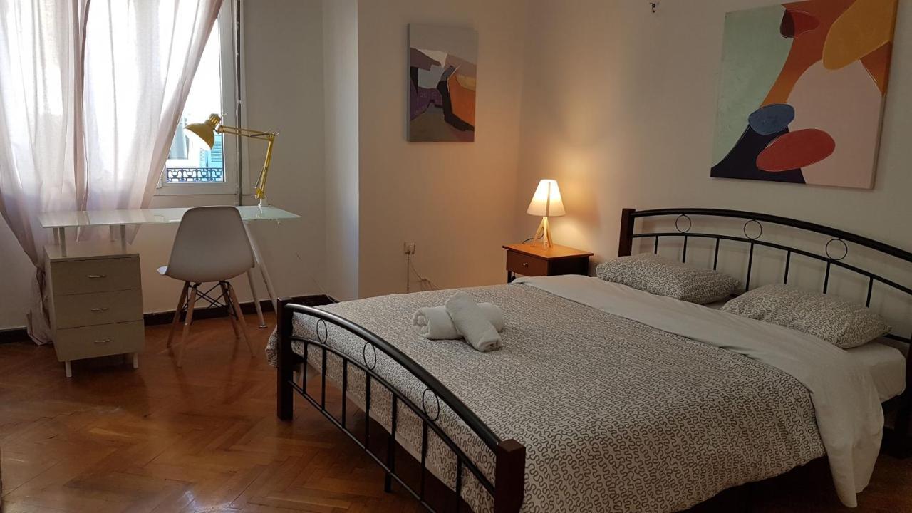 Teal Apartment - Athens Center, 4 Bd, 2 Bath Extérieur photo