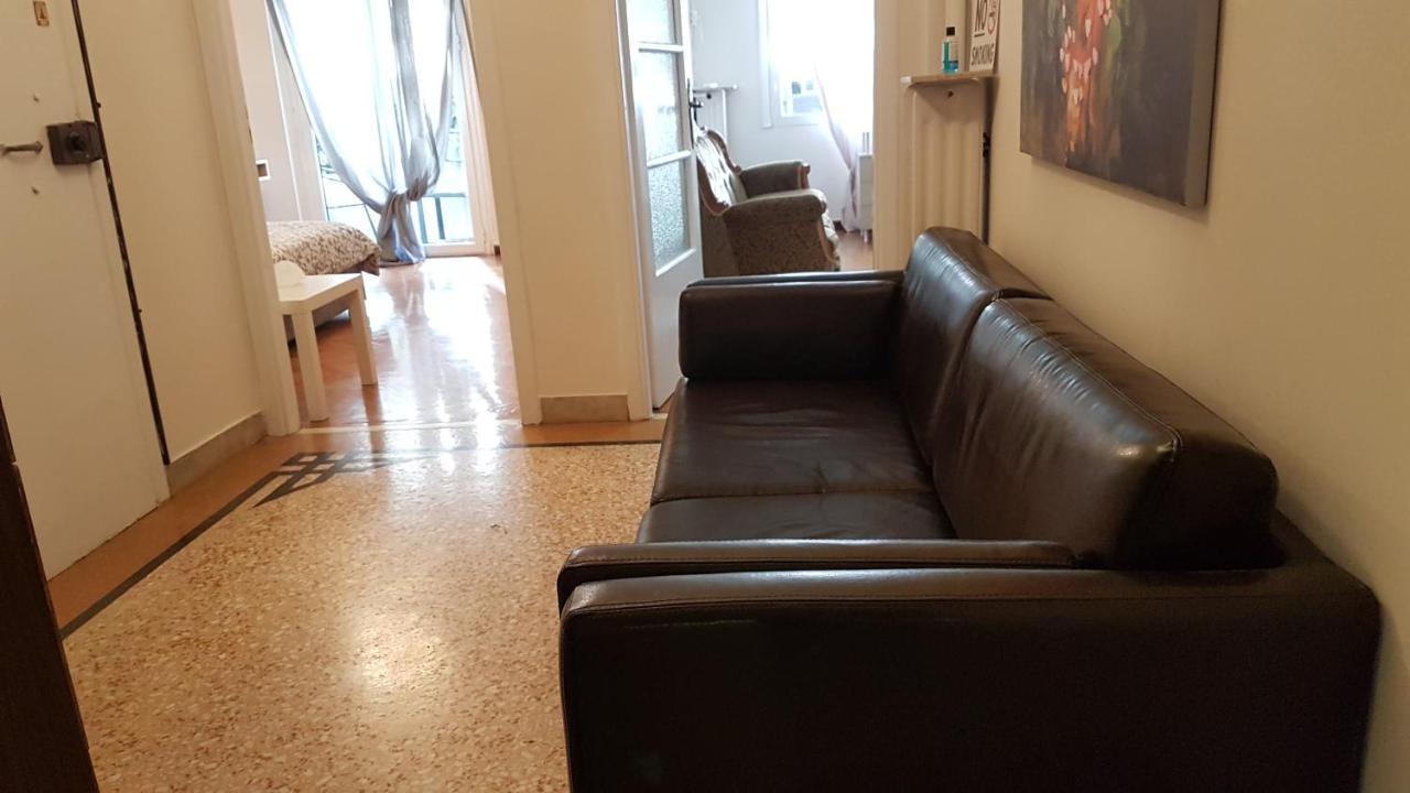 Teal Apartment - Athens Center, 4 Bd, 2 Bath Extérieur photo